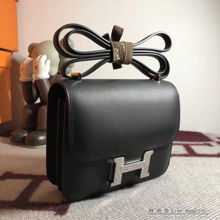 HERMES愛馬仕 空姐包 constance 黑 EPSOM 18cm 銀扣 蠟線縫製 單肩斜挎包  Ama1485